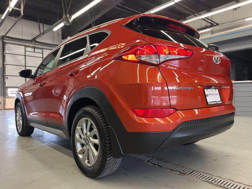 2017 Hyundai TUCSON SE Plus