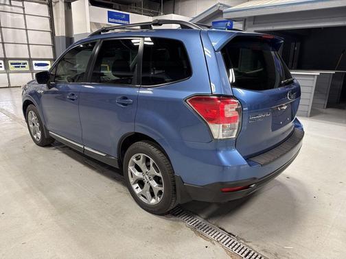 Quartz Blue Pearl 2017 Subaru Forester 2.5i Touring