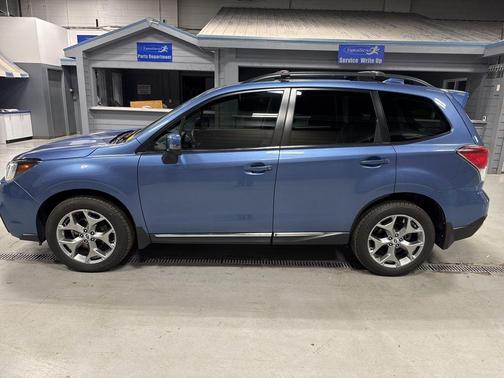 Quartz Blue Pearl 2017 Subaru Forester 2.5i Touring
