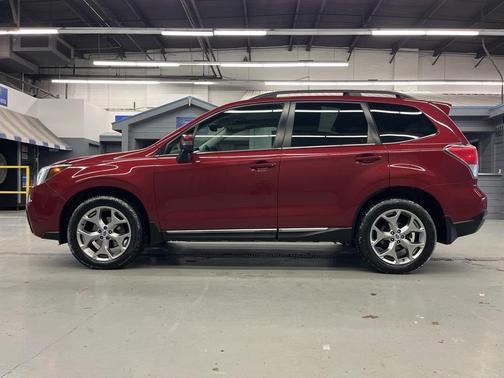 2017 Subaru Forester 2.5i Touring