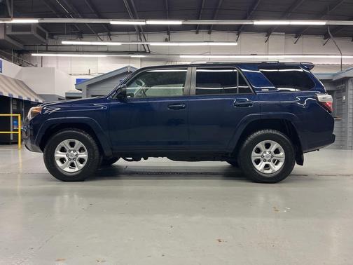 2014 Toyota 4Runner SR5