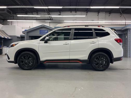 2024 Subaru Forester Sport