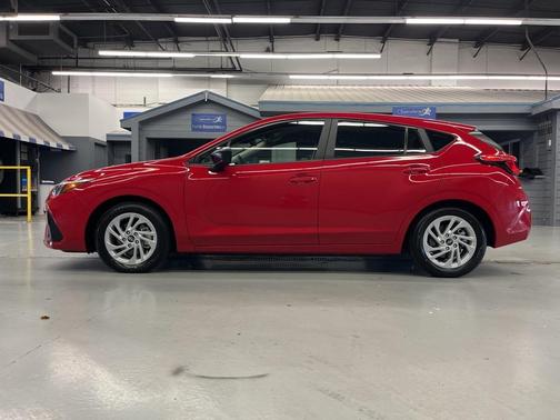 2025 Subaru Impreza Base