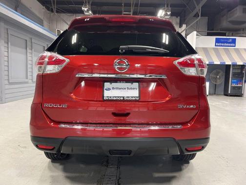 2016 Nissan Rogue SV