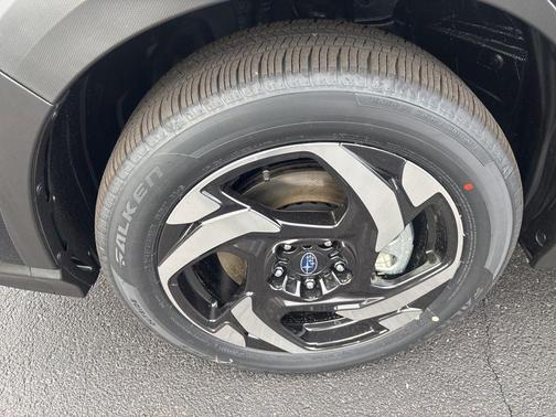 Crystal Black 2026 Subaru Crosstrek Limited