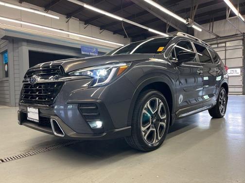 2024 Subaru Ascent Touring