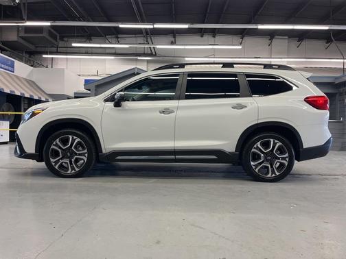 2023 Subaru Ascent Touring 7-Passenger