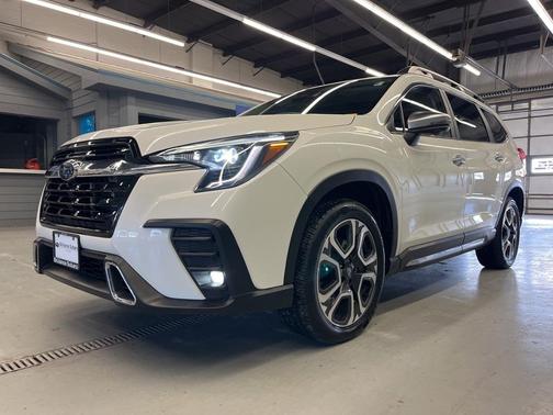 2023 Subaru Ascent Touring 7-Passenger