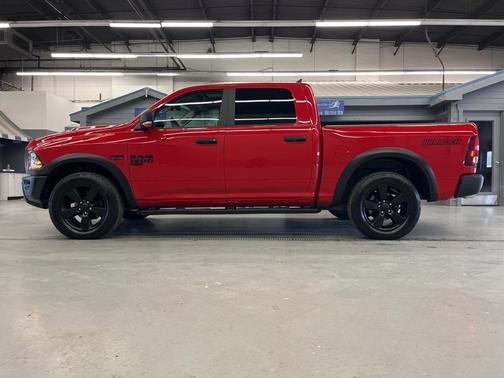 2020 RAM 1500 Classic SLT