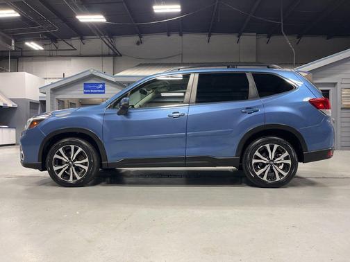 Horizon Blue Pearl 2020 Subaru Forester Limited