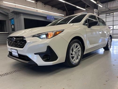 2025 Subaru Impreza Base