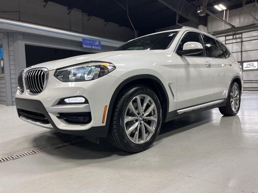 Mineral White Metallic 2018 BMW X3 xDrive30i