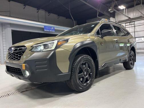 Autumn Green Metallic 2023 Subaru Outback Wilderness