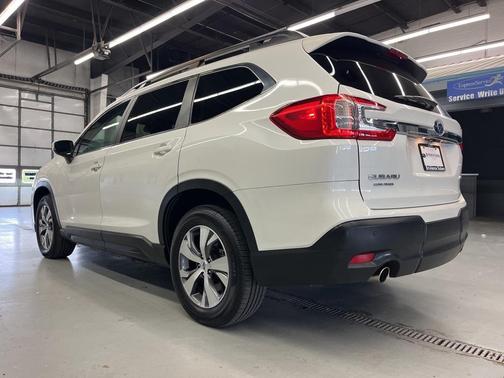 2024 Subaru Ascent Premium