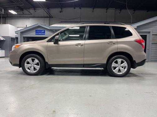Burnished Bronze Metallic 2016 Subaru Forester 2.5i Premium