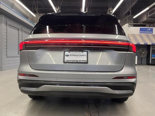 2024 Lincoln Nautilus Black Label