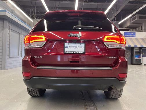 2018 Jeep Grand Cherokee Laredo