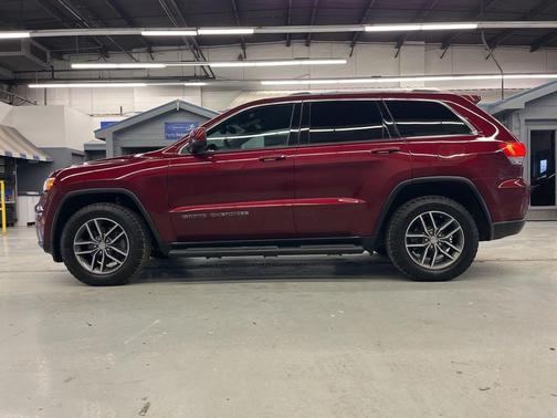 2018 Jeep Grand Cherokee Laredo