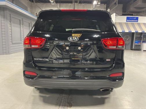 Ebony Black 2020 Kia Sorento LX