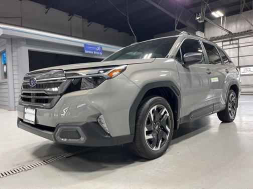 Riverrock Green 2026 Subaru Forester Limited