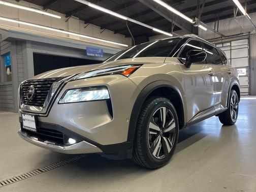 2021 Nissan Rogue Platinum