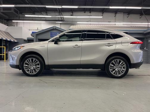 2021 Toyota Venza Limited