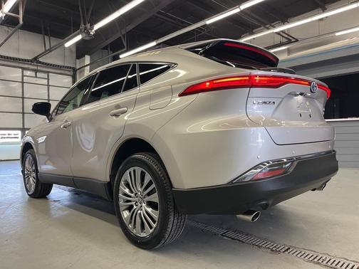 2021 Toyota Venza Limited