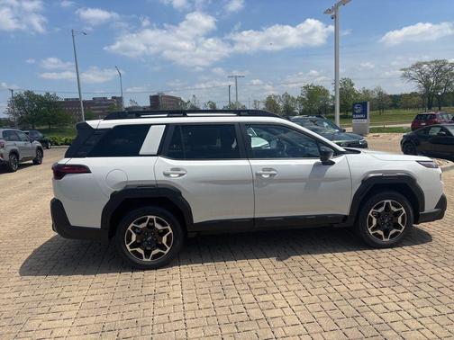 Crystal White 2026 Subaru Outback Touring