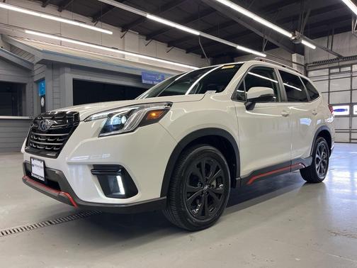 2024 Subaru Forester Sport