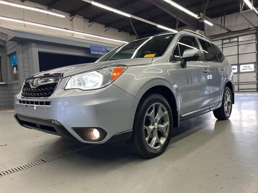 2016 Subaru Forester 2.5i Touring