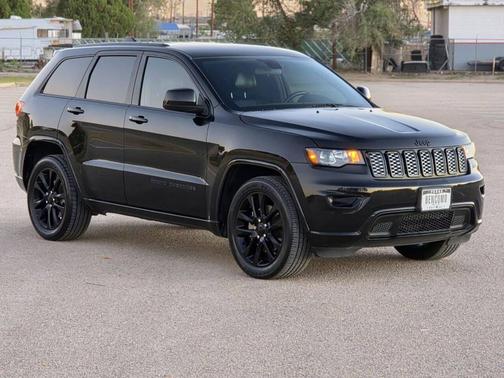 2021 Jeep Grand Cherokee Laredo