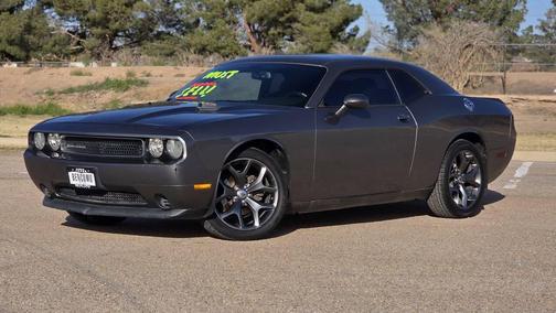 2012 Dodge Challenger SXT
