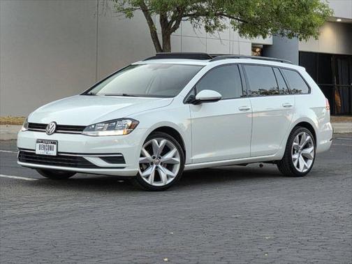 2018 Volkswagen Golf SportWagen TSI SE