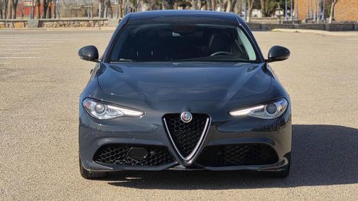 2019 Alfa Romeo Giulia Ti Sport