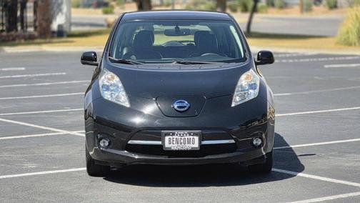 Super Black 2016 Nissan Leaf SL