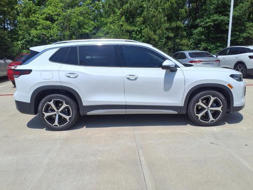 Pure White 2026 Volkswagen Tiguan 2.0T SE