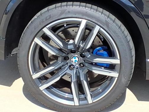 Black Sapphire Metallic 2021 BMW X5 M Base