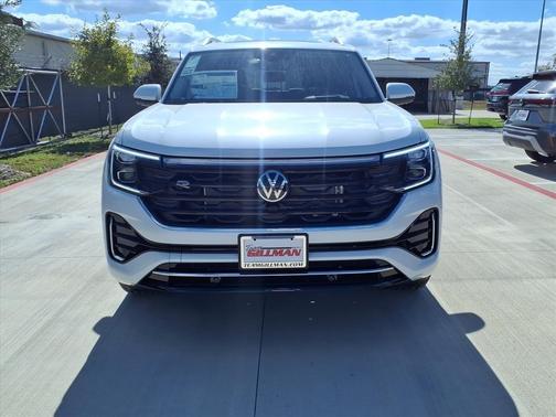 Opal White Pearl 2026 Volkswagen Atlas 2.0T SEL Premium R-Line
