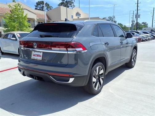 2025 Volkswagen Atlas Cross Sport 2.0T SE w/Technology