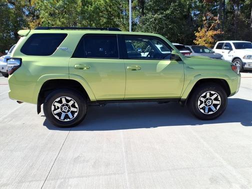 2023 Toyota 4Runner TRD Off Road