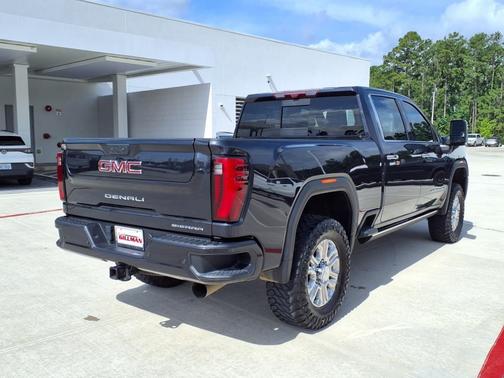 2024 GMC Sierra 2500 Denali