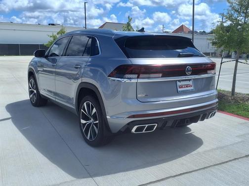 2025 Volkswagen Atlas Cross Sport 2.0T SEL Premium R-Line