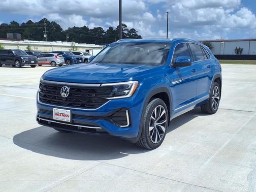 2025 Volkswagen Atlas Cross Sport 2.0T SEL Premium R-Line