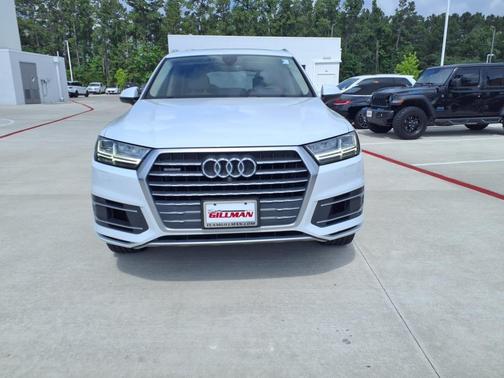 2019 Audi Q7 55 Premium Plus