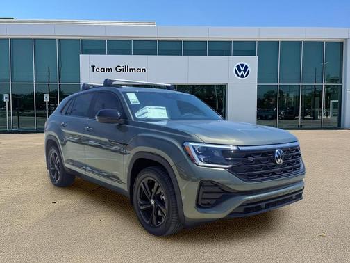 Avocado Green Pearl 2026 Volkswagen Atlas Cross Sport 2.0T SEL R-Line Black