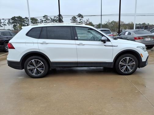 2024 Volkswagen Tiguan 2.0T Wolfsburg Edition