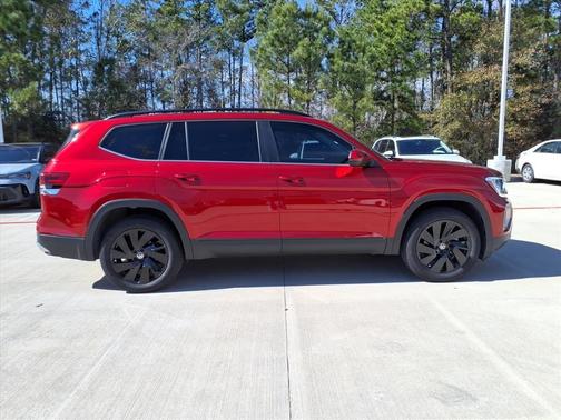 2025 Volkswagen Atlas 2.0T SE w/Technology