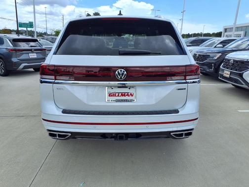 Opal White Pearl 2026 Volkswagen Atlas 2.0T SEL Premium R-Line