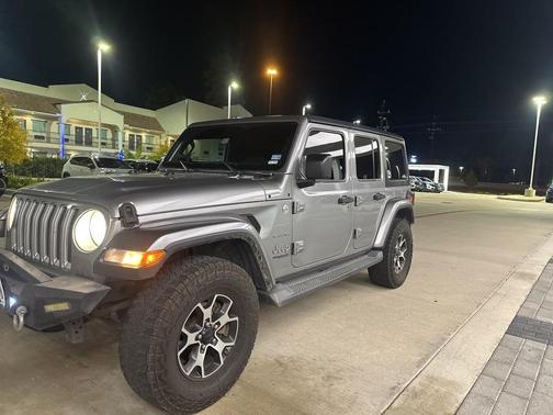 2019 Jeep Wrangler Unlimited Sahara