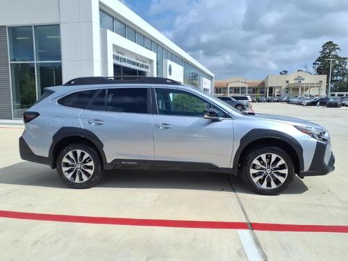 Ice Silver Metallic 2025 Subaru Outback Limited